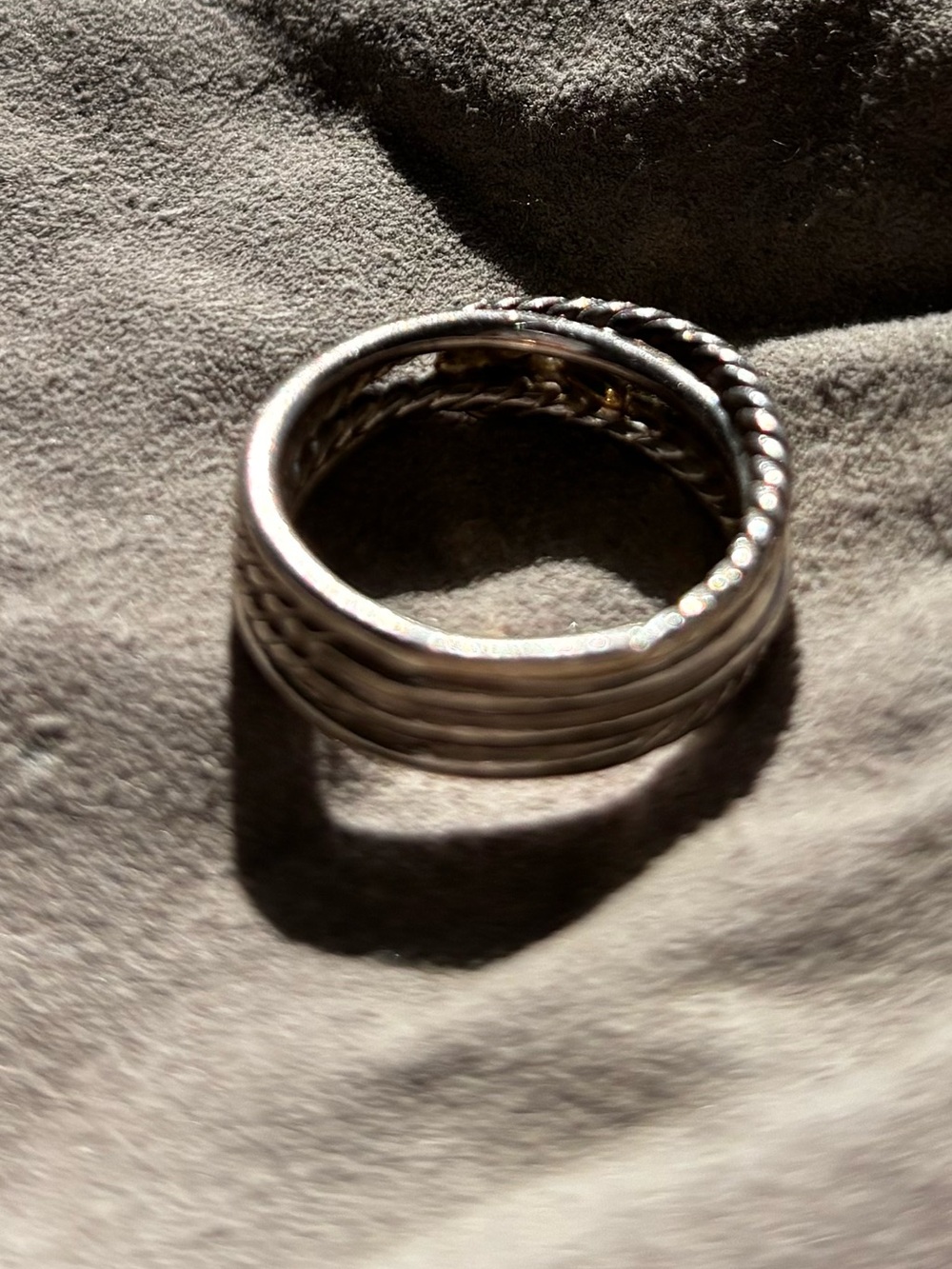 David Yurman Crossover Silver and Gold Mixed-Metal Ring Sz 5.5 - Picture 3 of 3